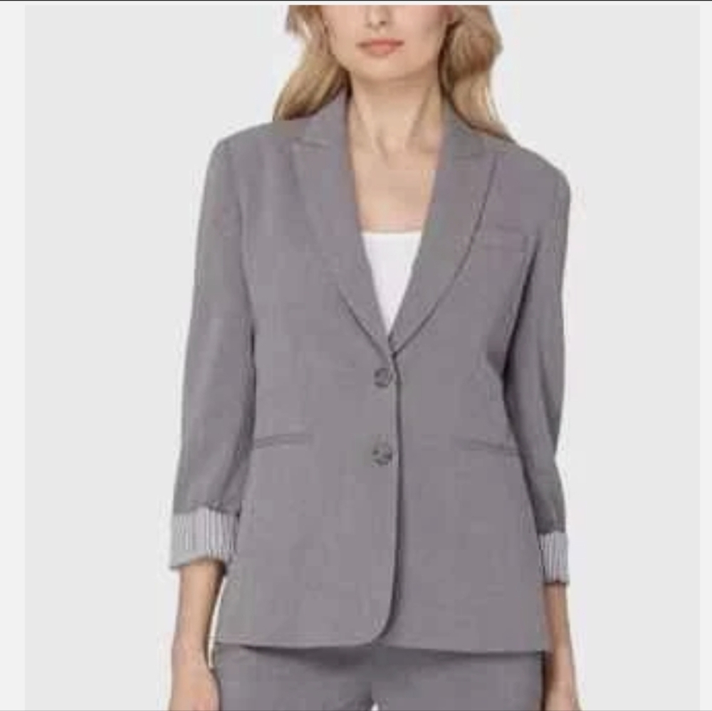 Tahari ASL Woman's Blazer Gray With Striped Lining And Cuffs 2 Button Sz 14